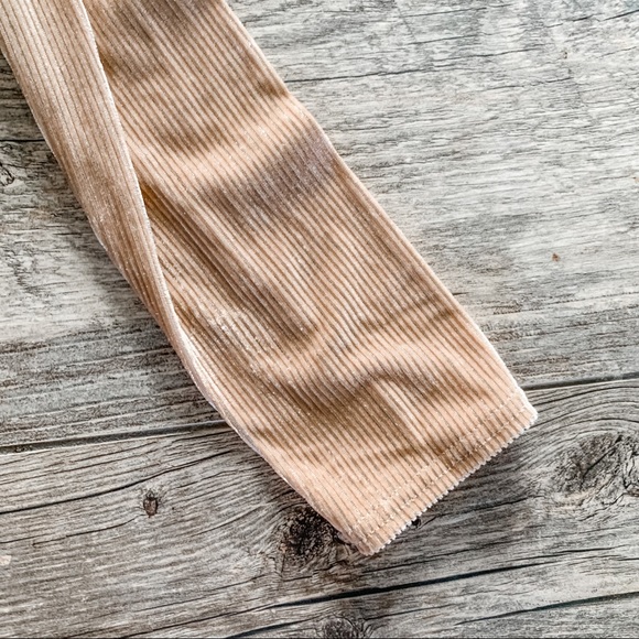 NWT Tan Long Sleeve Bodysuit - Picture 3 of 6